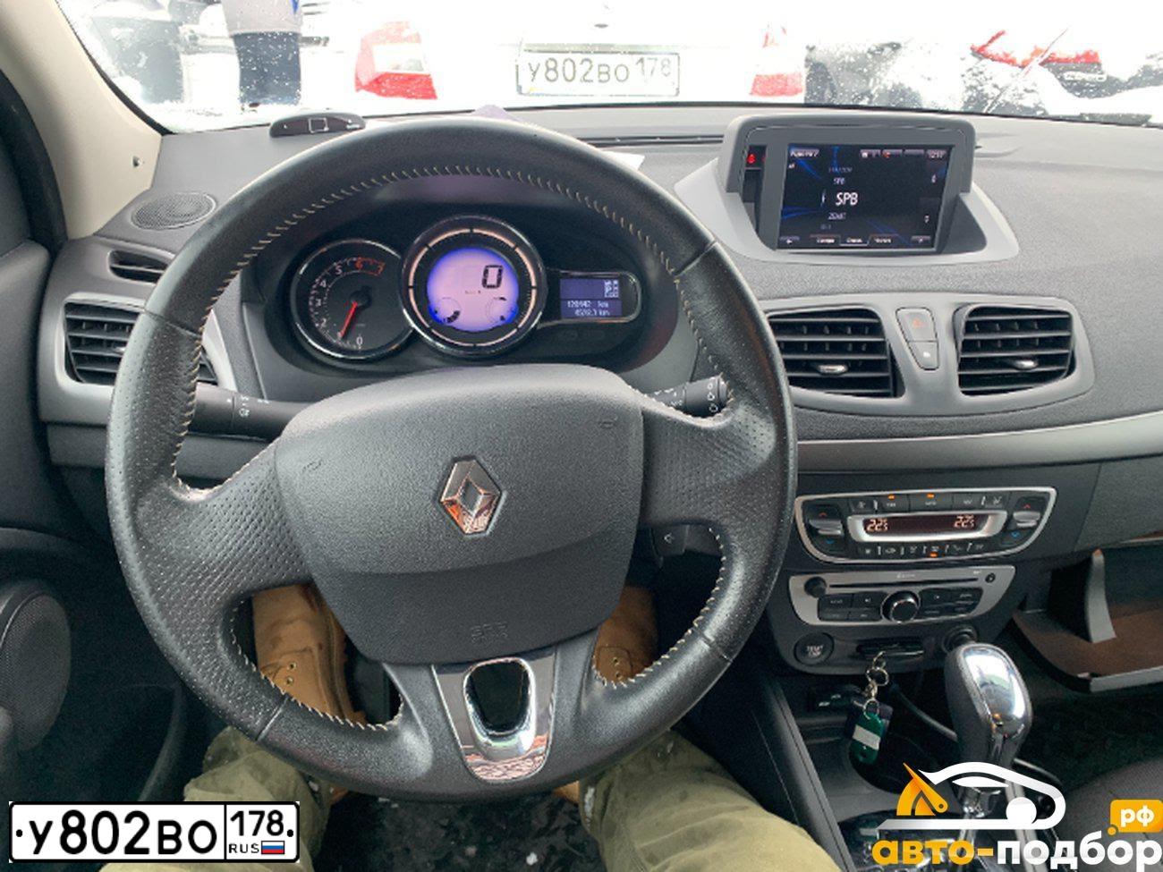 Фото автомобиля SKODA OCTAVIA, 2016 — госномер Р334НУ40. Цвет: Белый