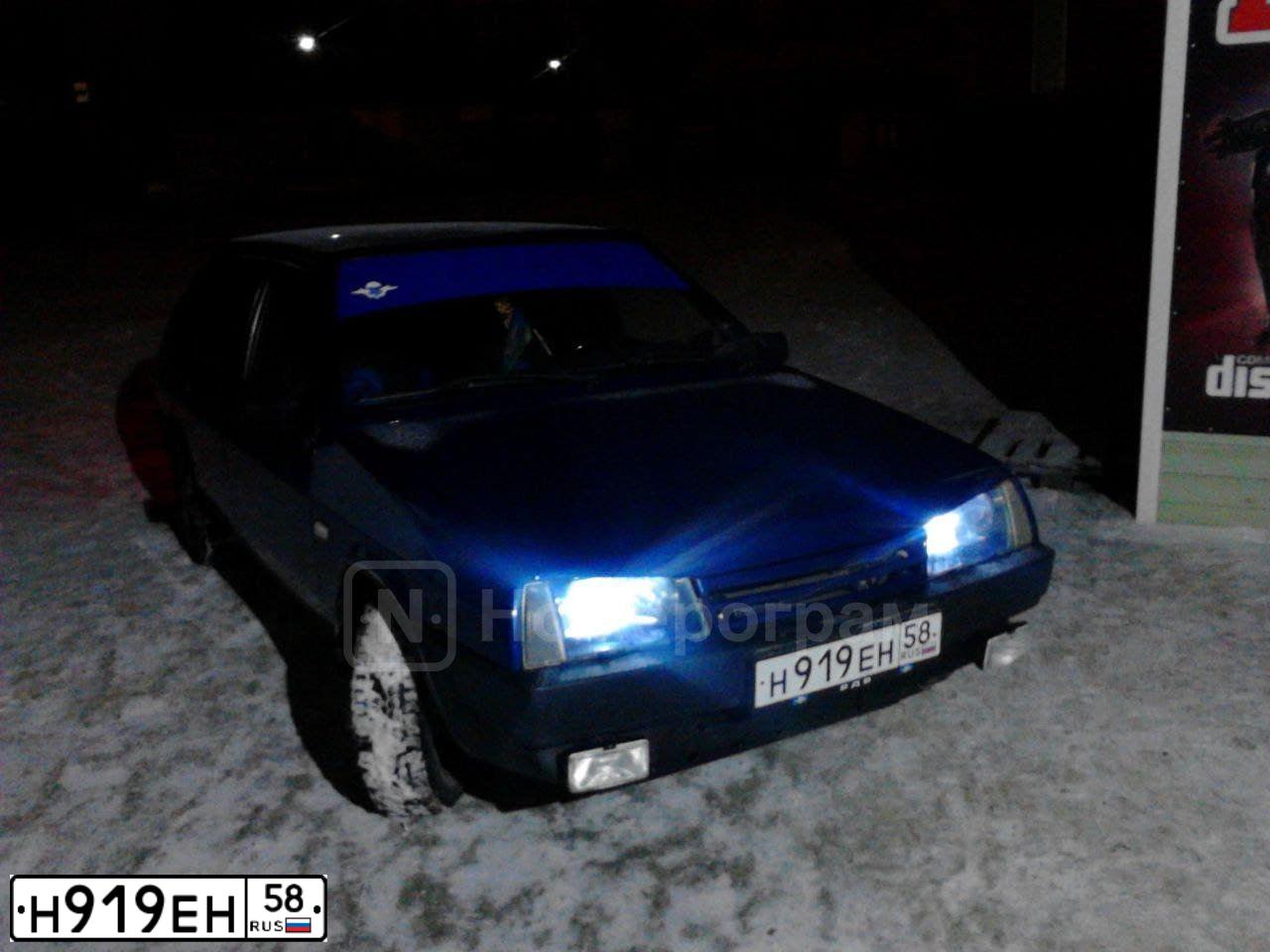 Фото автомобиля LADA 2172 PRIORA, 2012 — госномер Н919ЕН58. Цвет: Сине-Черный