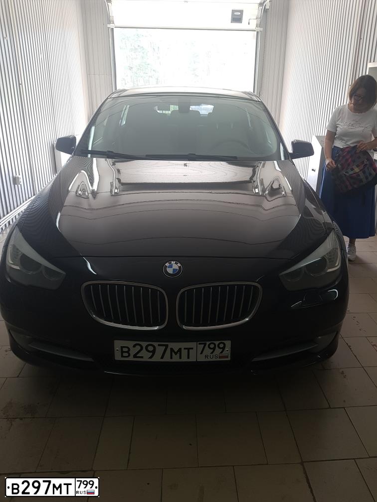 Фото автомобиля BMW W SERIE 5 GT, 2012 — госномер В297МТ799. Цвет: ЧЕРНЫЙ