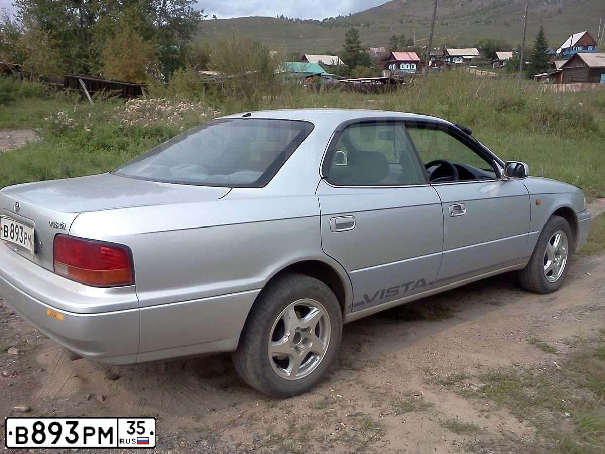 Фото автомобиля SSANGYONG ISTANA, 1999 — госномер В893РМ35. Цвет: Зеленый Серый