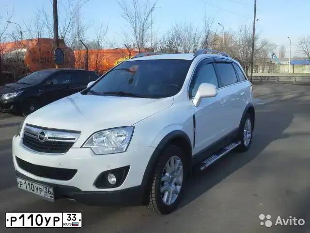 Фото автомобиля LADA 2112 LADA, 2005 — госномер Р110УР33. Цвет: СЕРЕБРИСТО-СЕРЫЙ