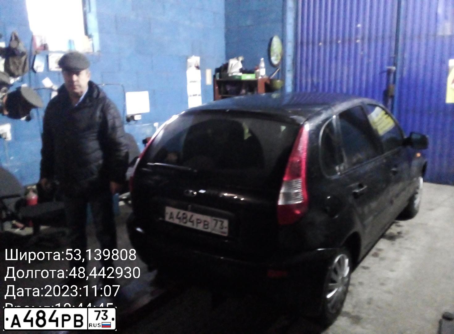 Фото автомобиля LADA KALINA, 2009 — госномер М880ОВ763. Цвет: Белый