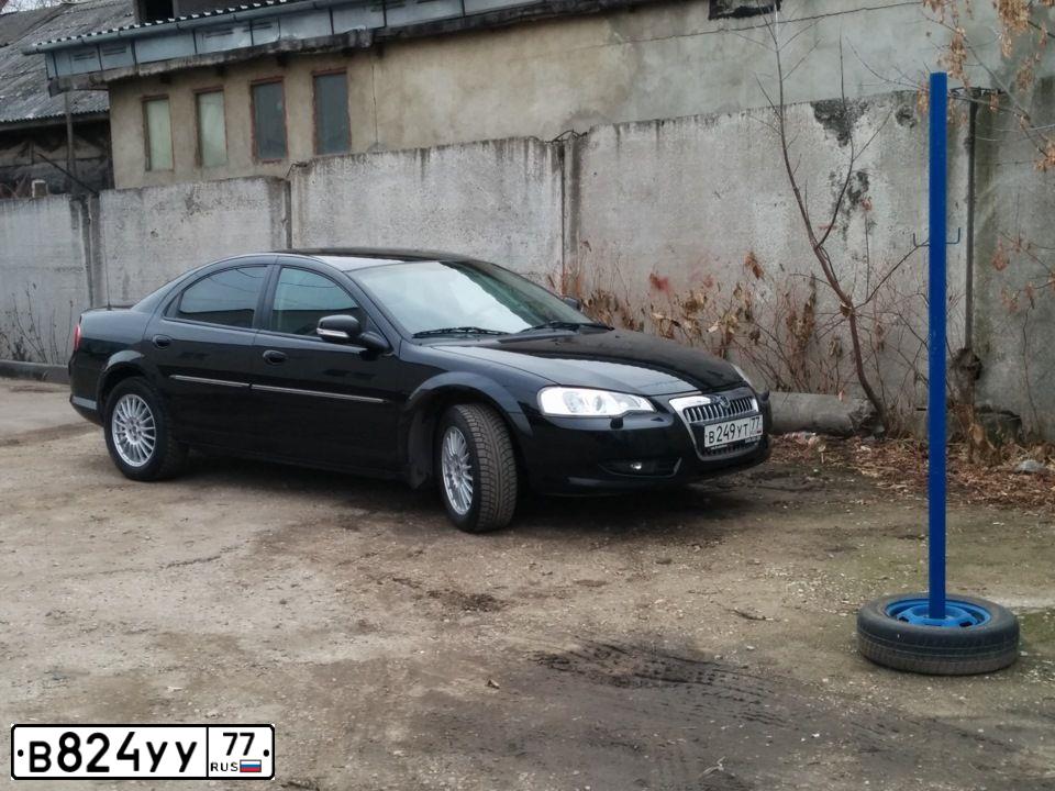 Фото автомобиля TOYOTA CAMRY, 2013 — госномер О981СЕ193. Цвет: Белый