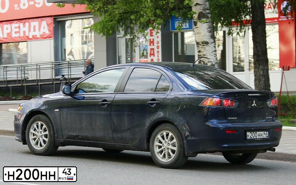 Фото автомобиля BMW SERIE 5, 2005 — госномер О870СС29. Цвет: ЧЕРНЫЙ