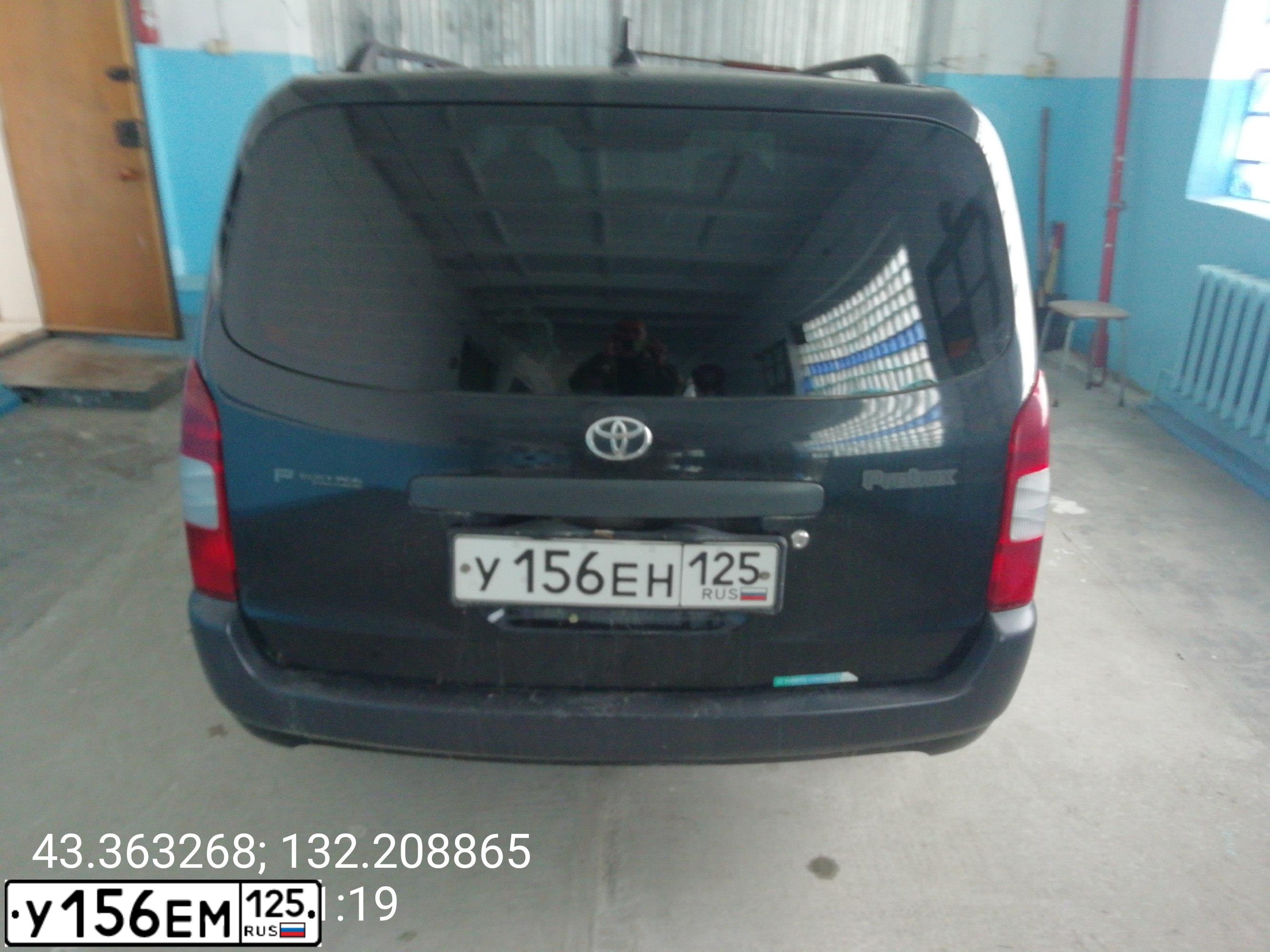Фото автомобиля TOYOTA PROBOX, 2005 — госномер М993НВ35