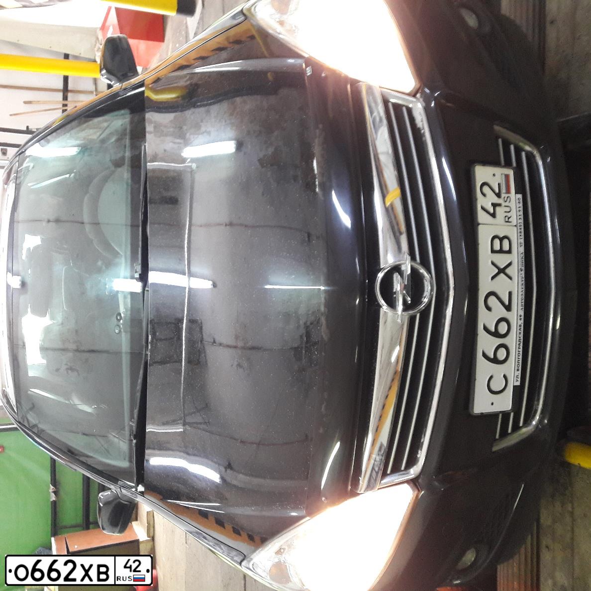 Фото автомобиля OPEL ASTRA, 2008 — госномер С662ХВ42. Цвет: ЧЕРНЫЙ