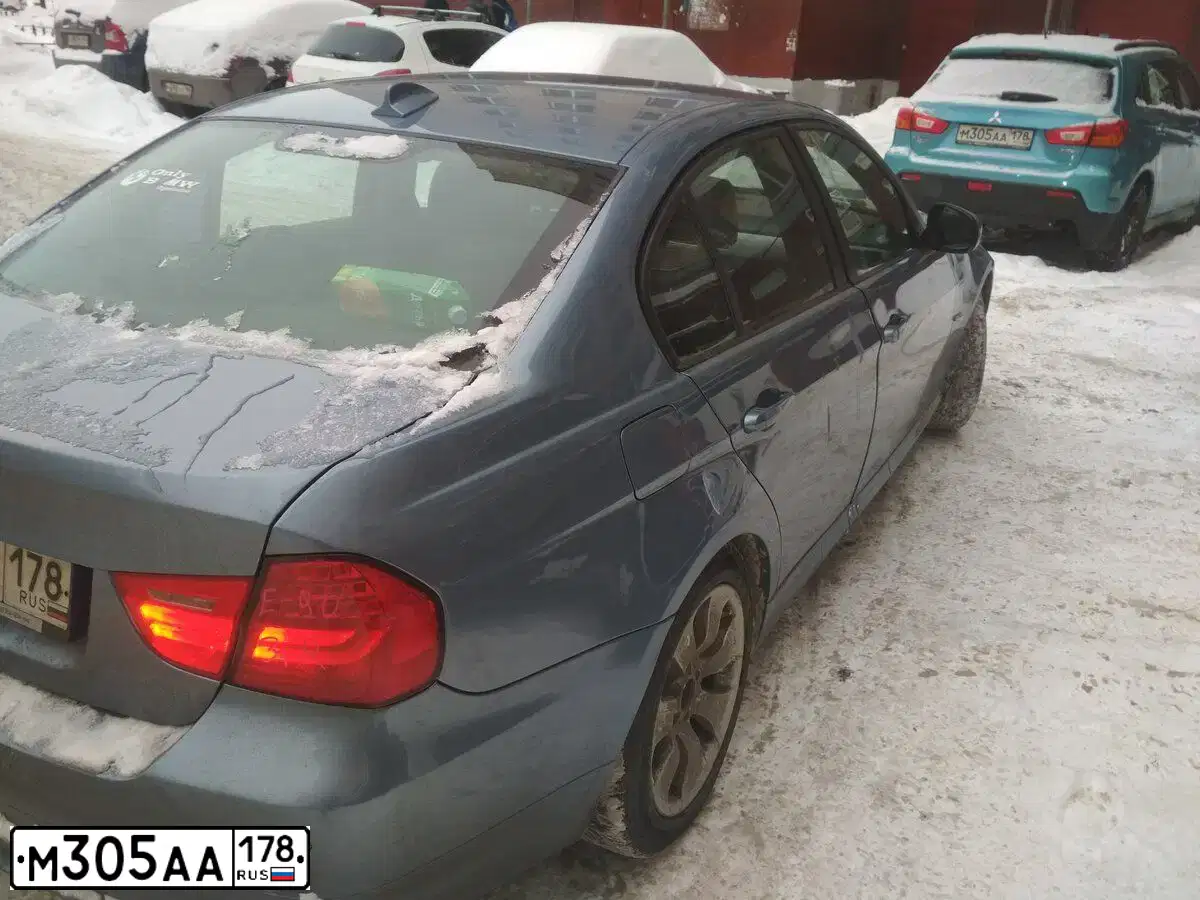 Фото автомобиля MITSUBISHI ASX, 2011 — госномер К121СА29. Цвет: голубой