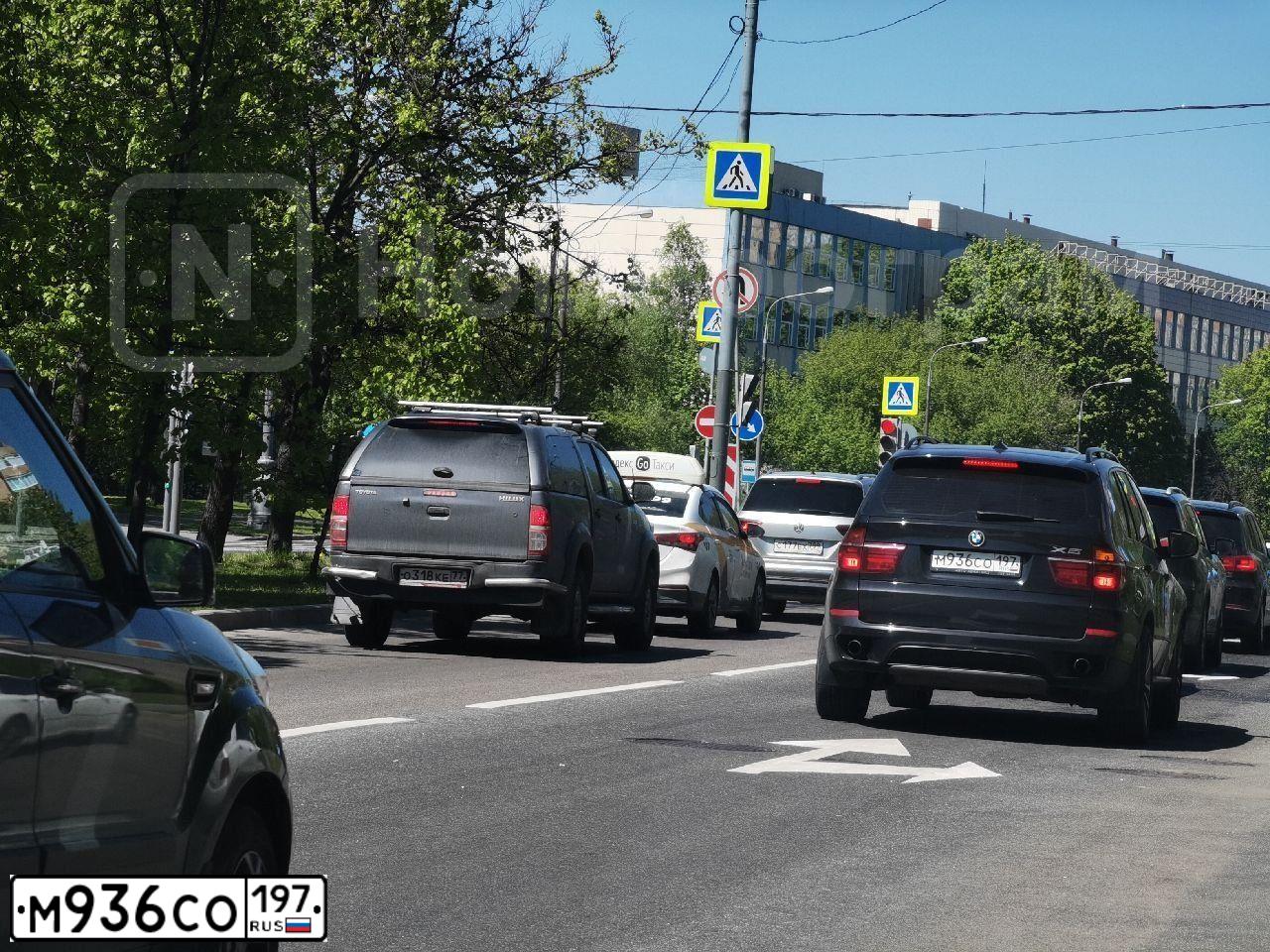 Фото автомобиля BMW X5, 2011 — госномер М936СО197. Цвет: ЧЕРНЫЙ