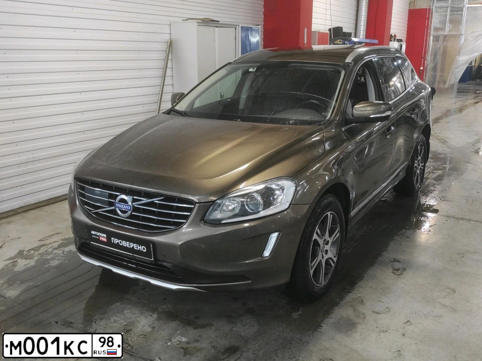 Фото автомобиля VOLVO XC60, 2019 — госномер М001КС98. Цвет: СЕРО-ЗЕЛЕНЫЙ