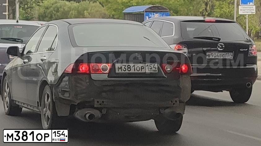 Фото автомобиля HONDA ACCORD, 2005 — госномер М381ОР154. Цвет: ТЕМНО-СЕРЫЙ