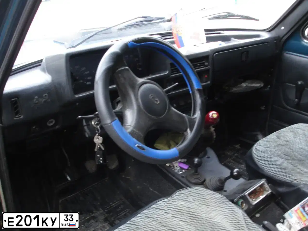 Фото автомобиля LADA 2121 NIVA, 1998 — госномер М184РЕ33. Цвет: Сине-зеленый