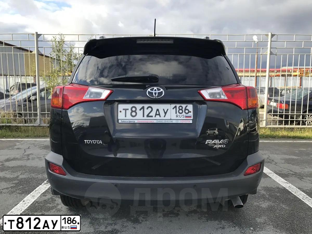 Фото автомобиля TOYOTA RAV4, 2014 — госномер Т812АУ186. Цвет: ЧЕРНЫЙ