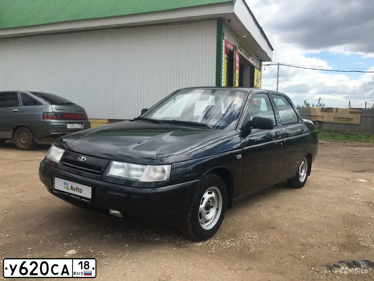 Фото автомобиля LADA 2112 LADA, 2005 — госномер В833УВ716. Цвет: СРЕДНИЙ СЕРО-ЗЕЛЕНЫЙ МЕТ.