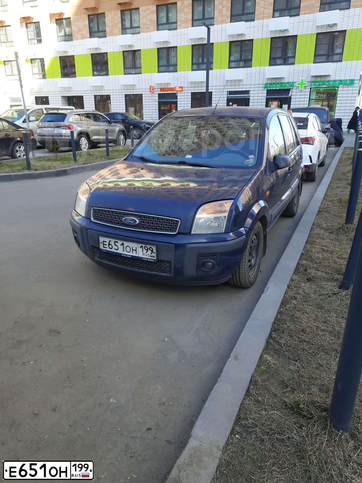 Фото автомобиля FORD FUSION, 2008 — госномер К097ВЕ180. Цвет: Темно-синий