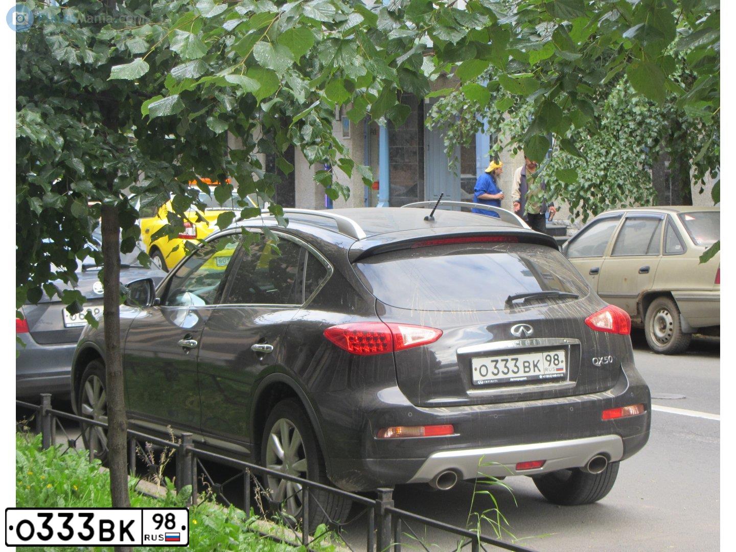 Фото автомобиля BMW SERIE 5, 2006 — госномер О333ВК98. Цвет: ТЕМНО-СИНИЙ