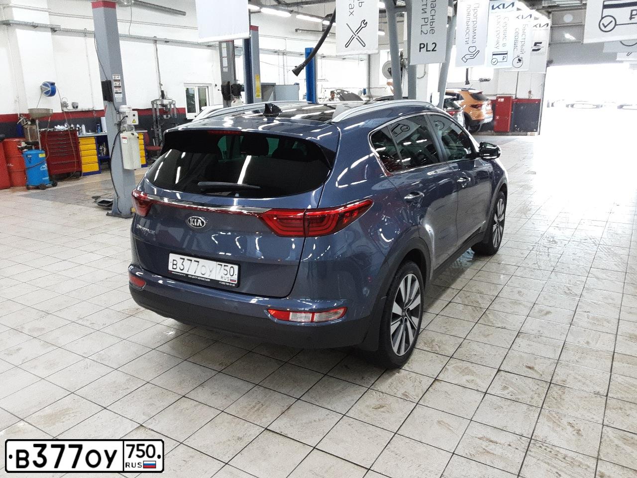 Фото автомобиля KIA SPORTAGE, 2016 — госномер В377ОУ750. Цвет: синий