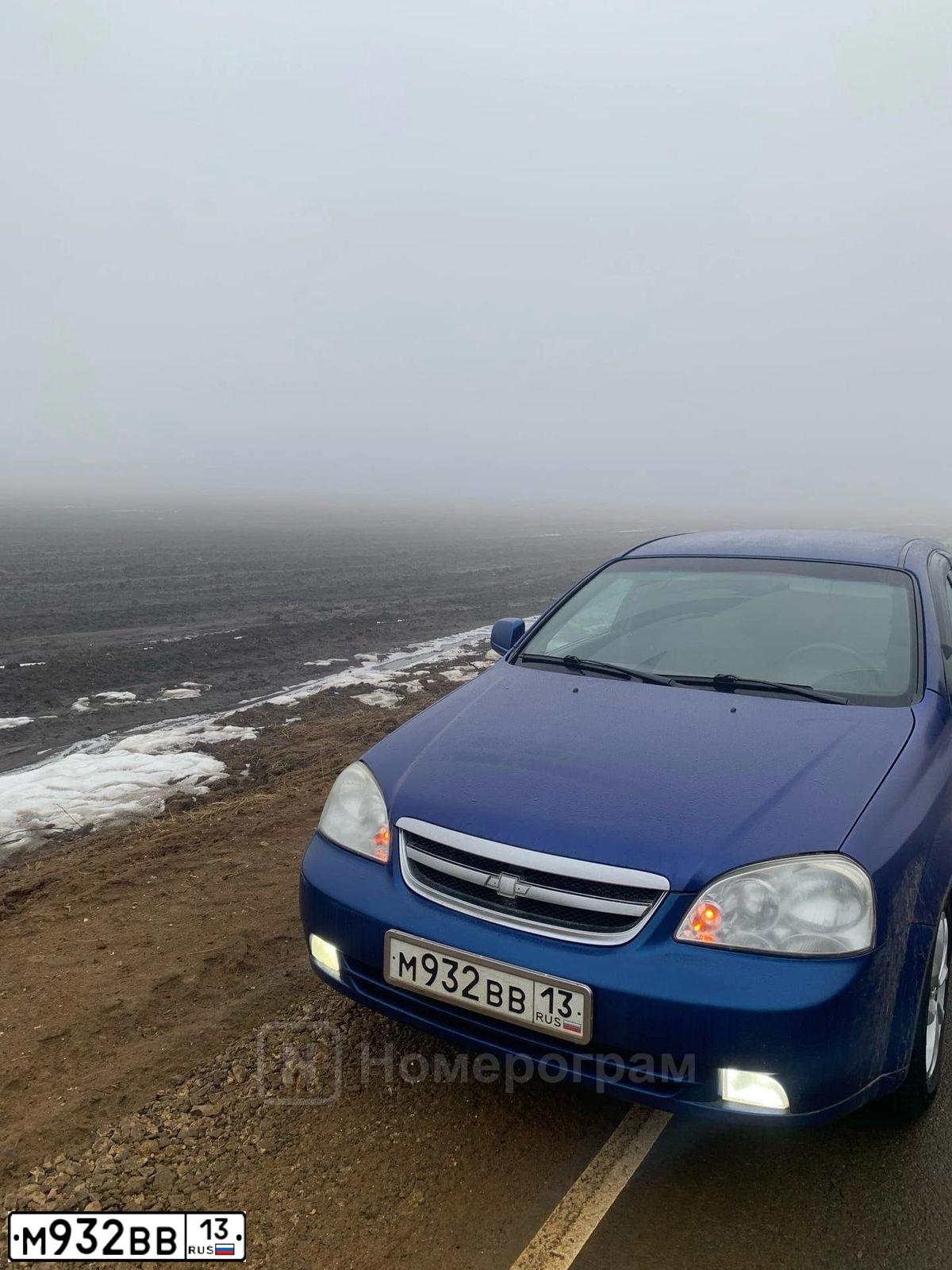 Фото автомобиля CHEVROLET LACETTI, 2012 — госномер М932ВВ13. Цвет: синий