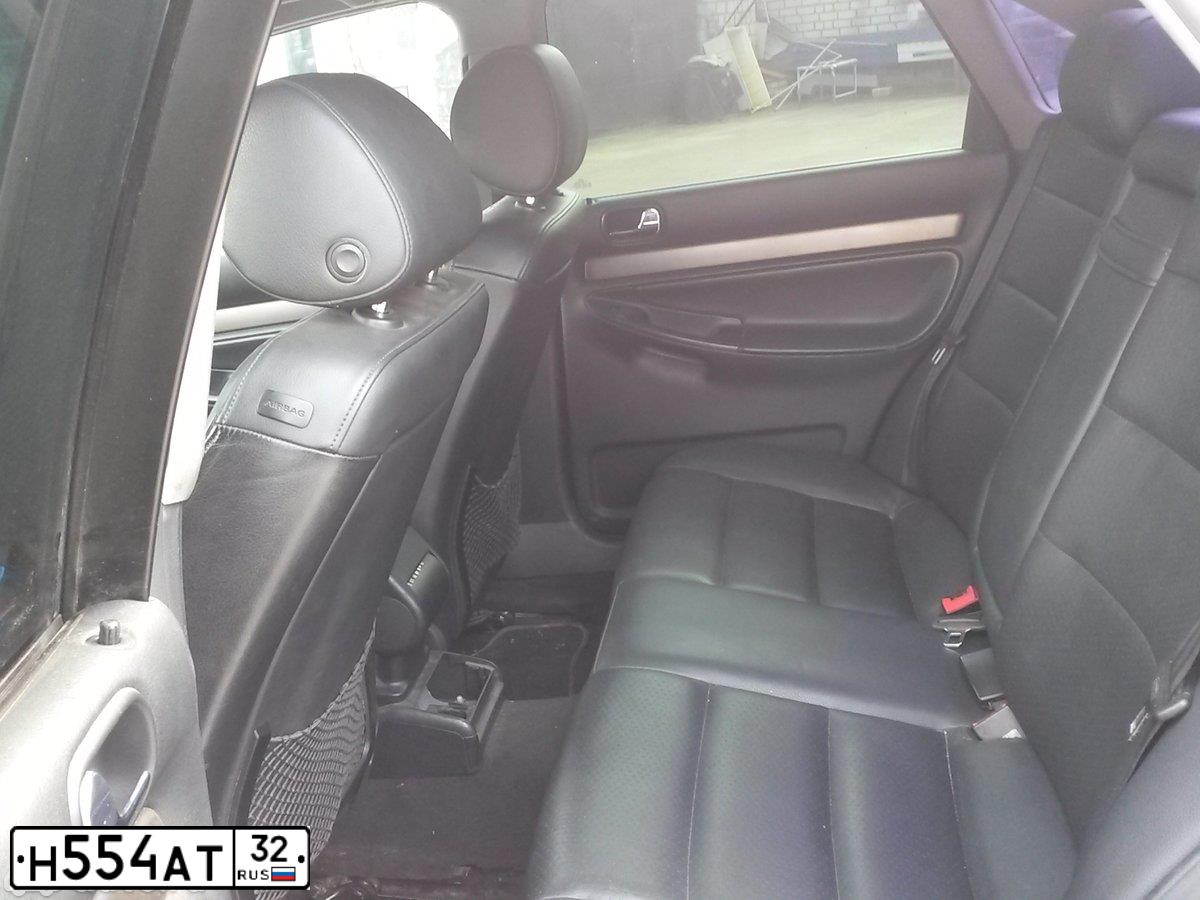Фото автомобиля AUDI A4, 2000 — госномер Н554АТ32. Цвет: СИНИЙ