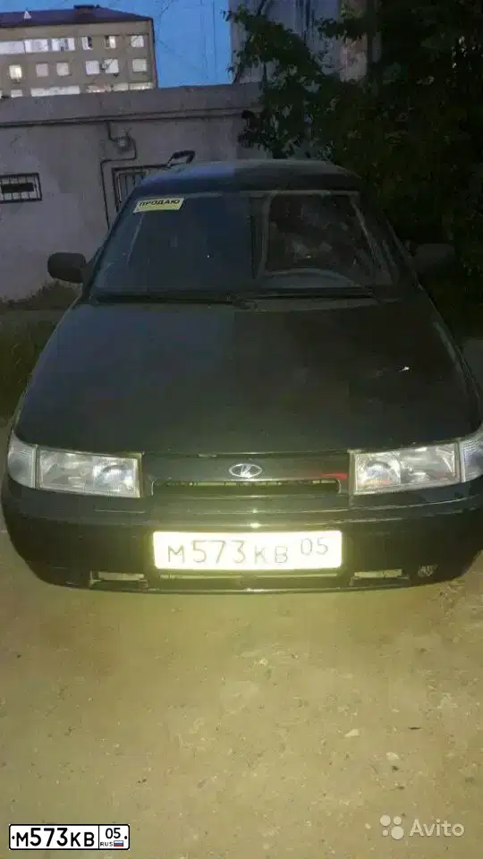 Фото автомобиля LADA 2111 LADA, 2003 — госномер М573КВ05. Цвет: ГРАФИТОВЫЙ МЕТАЛЛИК
