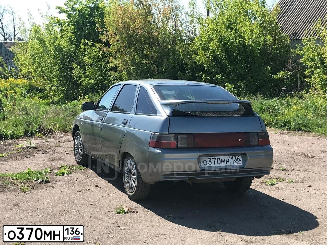 Фото автомобиля LADA 2112, 2003 — госномер У346НМ136. Цвет: БЕЖЕВО - СЕРЫЙ