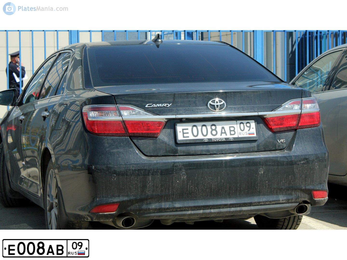 Фото автомобиля MERCEDES E-KLASSE, 2013 — госномер Е008АВ09. Цвет: ЧЕРНЫЙ