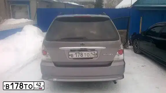 Фото автомобиля HONDA ODYSSEY, 2001 — госномер Н678ТУ124