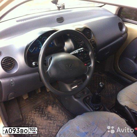 Фото автомобиля DAEWOO MATIZ, 2006 — госномер А093ВО102. Цвет: ПЕСОЧНО-БЕЖЕВЫЙ