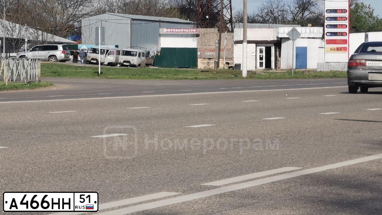 Фото автомобиля OPEL ASTRA, 2000 — госномер А466НН51. Цвет: синий