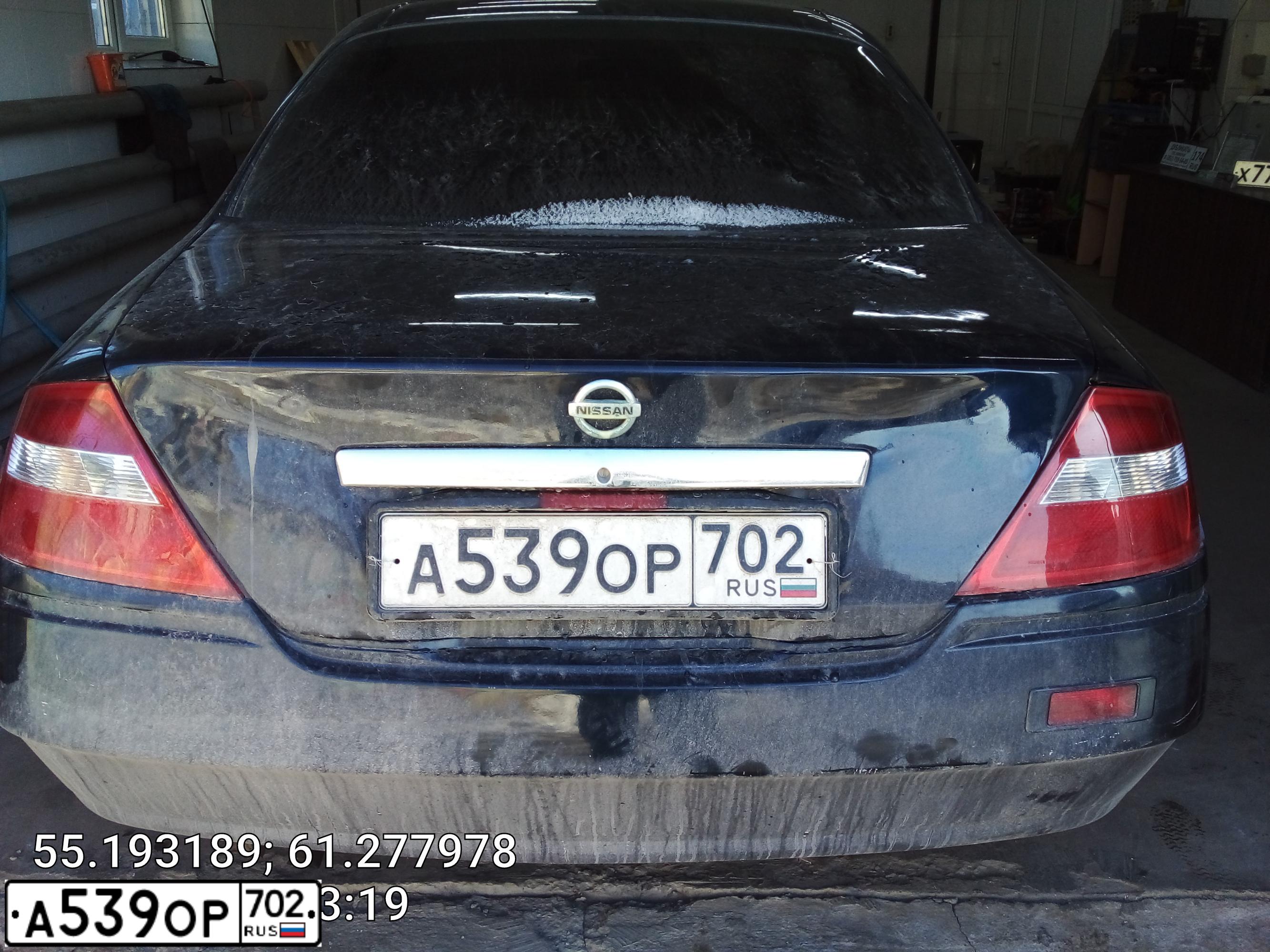 Фото автомобиля NISSAN CEDRIC, 2000 — госномер В104ЕМ774