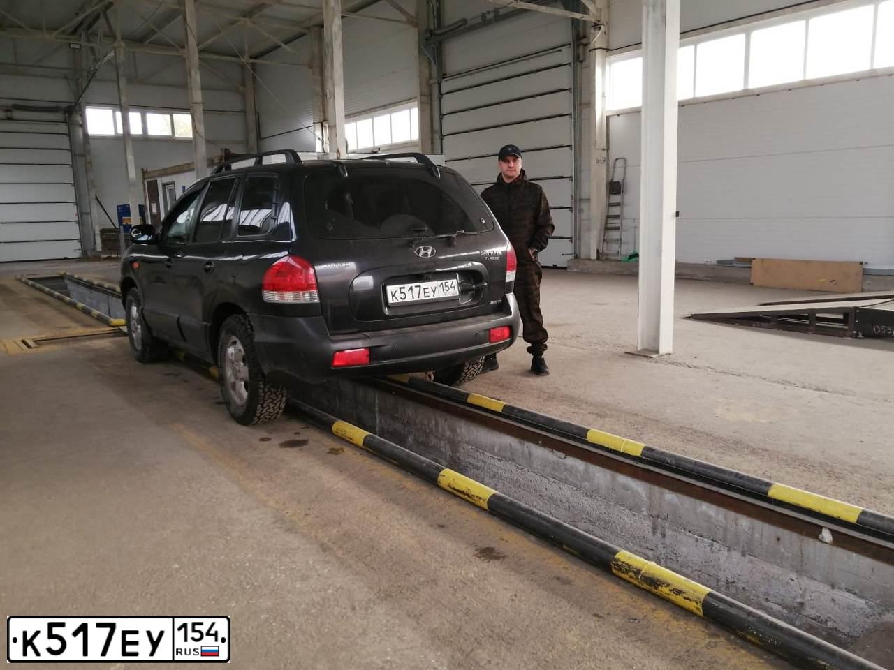 Фото автомобиля TAGAZ SANTA FE CLASSIC, 2007 — госномер К517ЕУ154. Цвет: ЧЕРНЫЙ