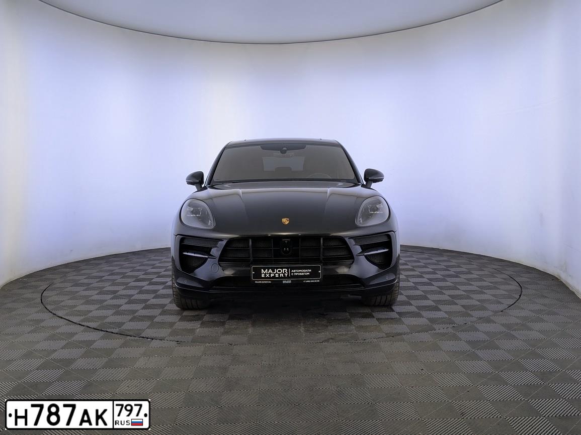 Фото автомобиля PORSCHE MACAN, 2020 — госномер Х497АХ797. Цвет: ЧЕРНЫЙ