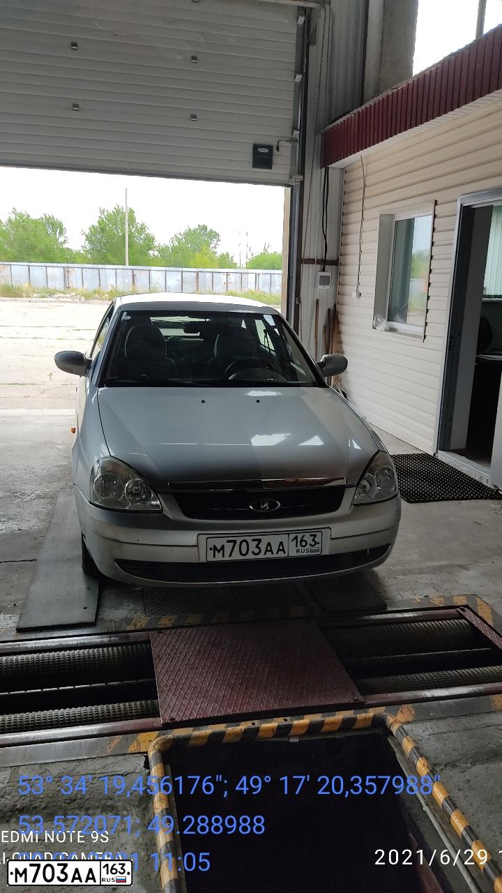 Фото автомобиля LADA 2172 PRIORA, 2008 — госномер К701НС763. Цвет: Серебристый