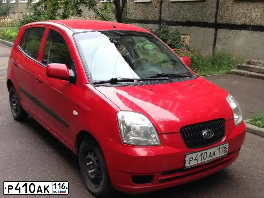 Фото автомобиля GAZ 3102 WOLGA, 2001 — госномер Р410АК16. Цвет: Белый