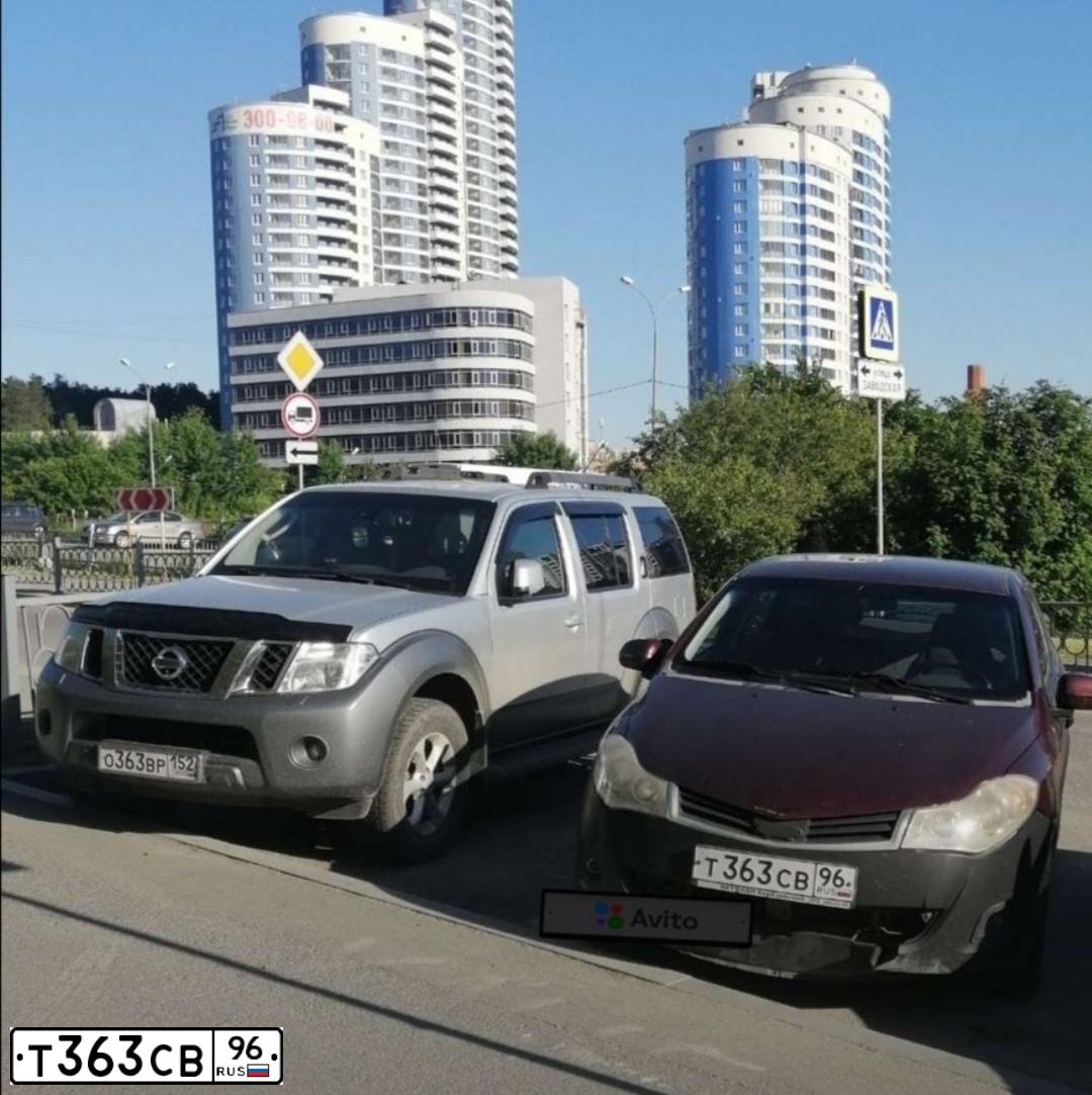 Фото автомобиля ЧЕРИ А13, 2011 — госномер Т363СВ96. Цвет: ТЕМНО-КРАСНЫЙ
