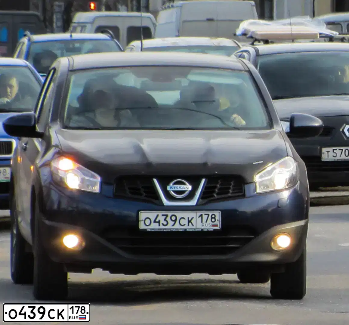 Фото автомобиля BRAND MODEL, 2001 — госномер О459СК178. Цвет: БЕЛЫЙ