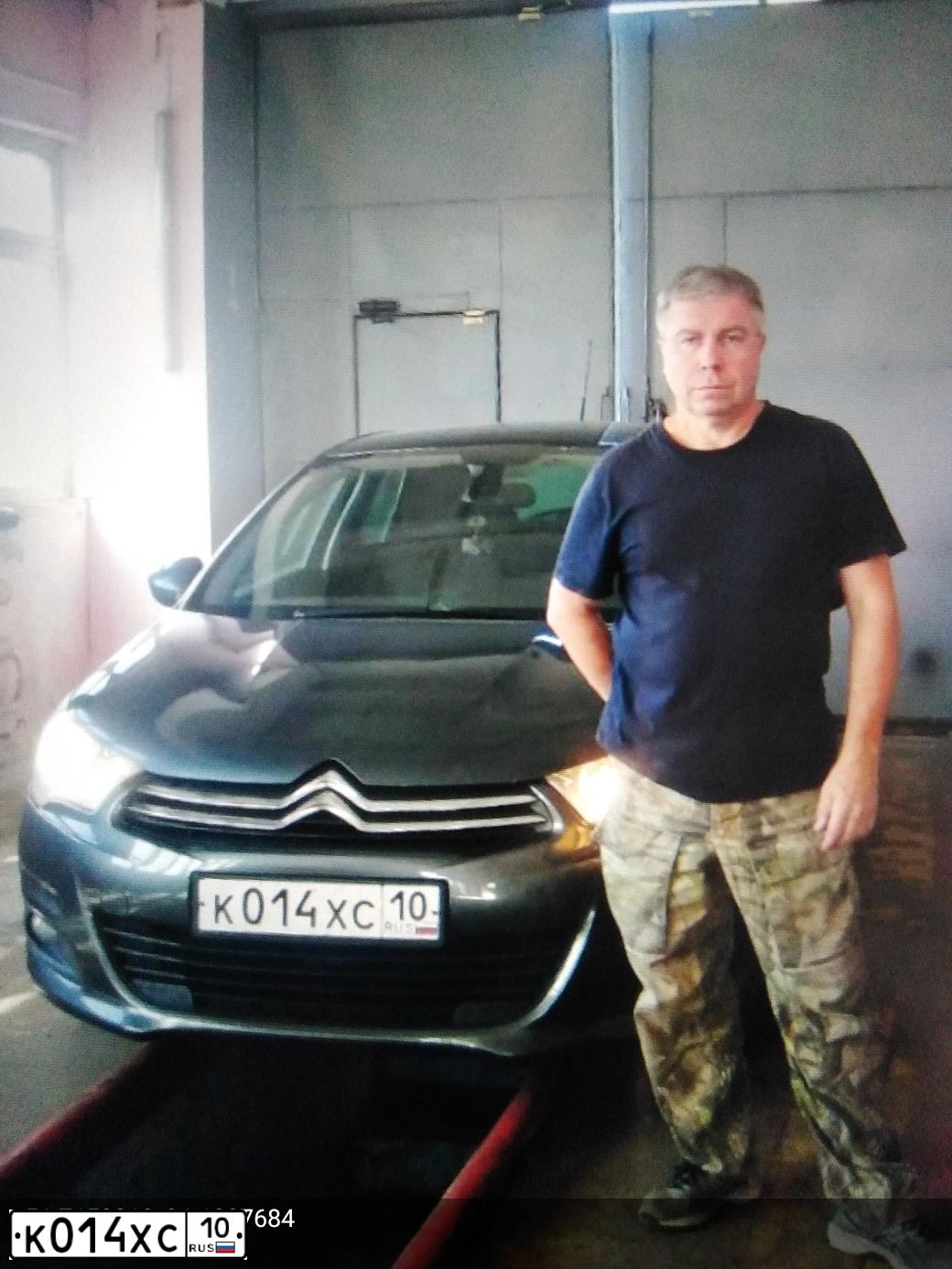 Фото автомобиля CITROEN C4, 2012 — госномер Р662МК46. Цвет: ТЕМНО-СЕРЫЙ