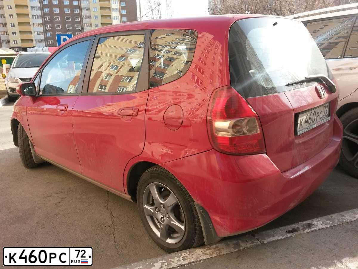 Фото автомобиля HONDA JAZZ, 2008 — госномер К460РС72. Цвет: КРАСНЫЙ