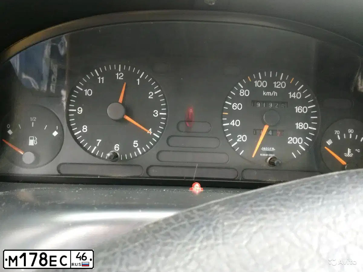 Фото автомобиля PEUGEOT 405, 1996 — госномер М963УА77. Цвет: ТЕМНО-СИНИЙ