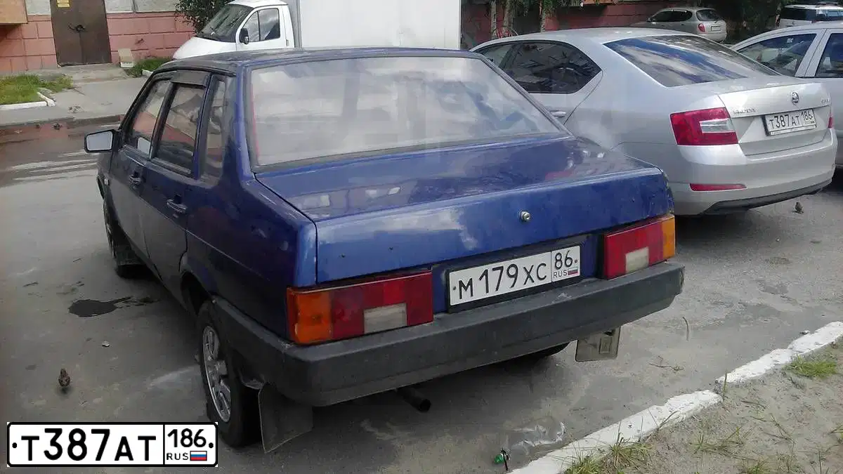 Фото автомобиля SKODA OCTAVIA, 2014 — госномер А502КВ156. Цвет: Серебристый