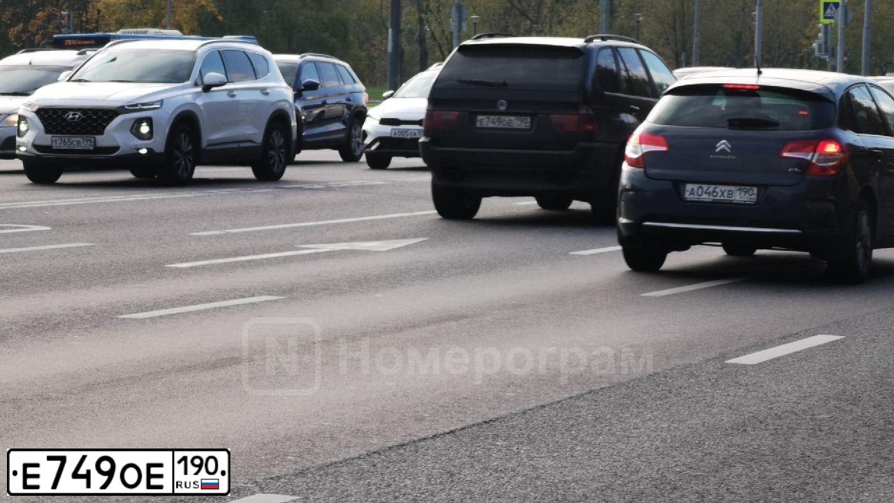 Фото автомобиля CITROEN C5, 2002 — госномер Е749ОЕ190. Цвет: СЕРЫЙ ТЕМНЫЙ