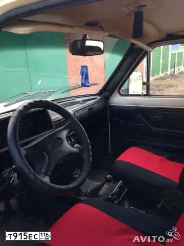 Фото автомобиля LADA 2121 NIVA, 1995 — госномер В087МТ716. Цвет: МНОГОЦВЕТНЫЙ
