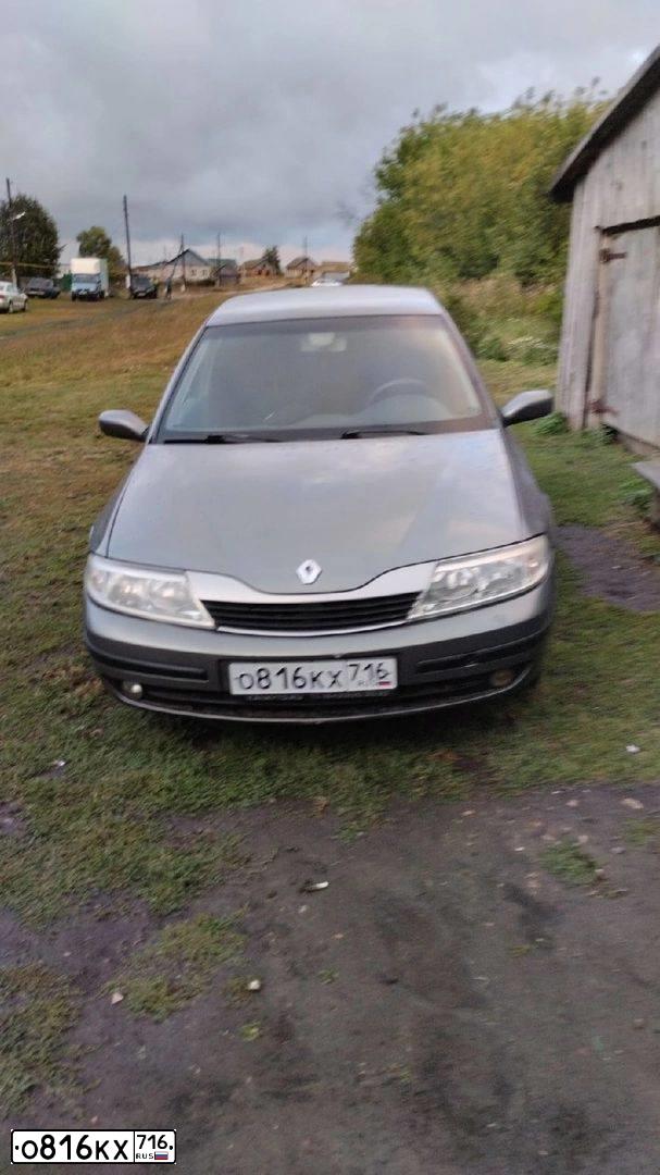 Фото автомобиля RENAULT LAGUNA, 2002 — госномер В016СК21. Цвет: СЕРЫЙ