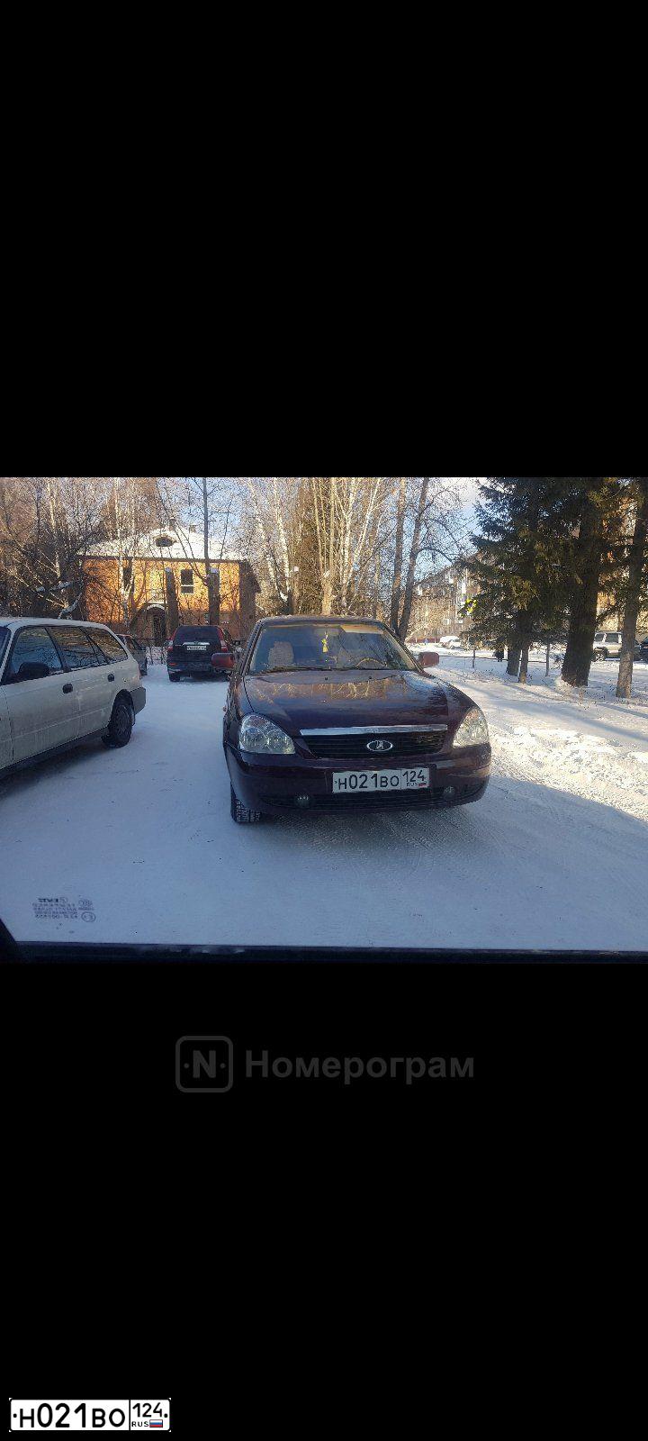 Фото автомобиля VAZ 2172 PRIORA, 2009 — госномер О984УН124