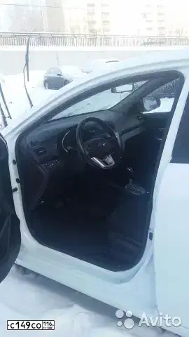 Фото автомобиля KIA RIO, 2013 — госномер У497ЕС58