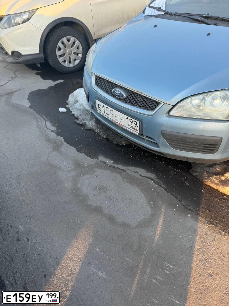 Фото автомобиля FORD FOCUS, 2006 — госномер У525ЕР550. Цвет: Серо-голубой