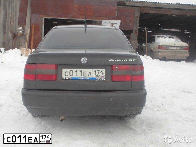 Фото автомобиля VOLKSWAGEN PASSAT, 1994 — госномер С763РЕ97. Цвет: ЧЕРНЫЙ