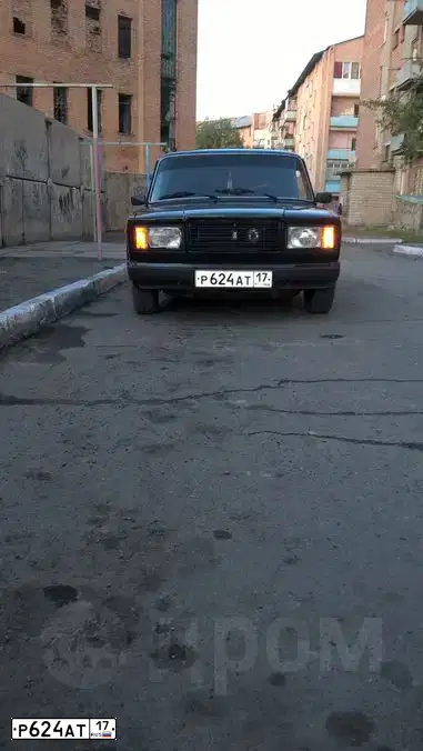 Фото автомобиля LADA 2107, 2011 — госномер К559ВС17. Цвет: СИНЕ-ЧЕРНЫЙ