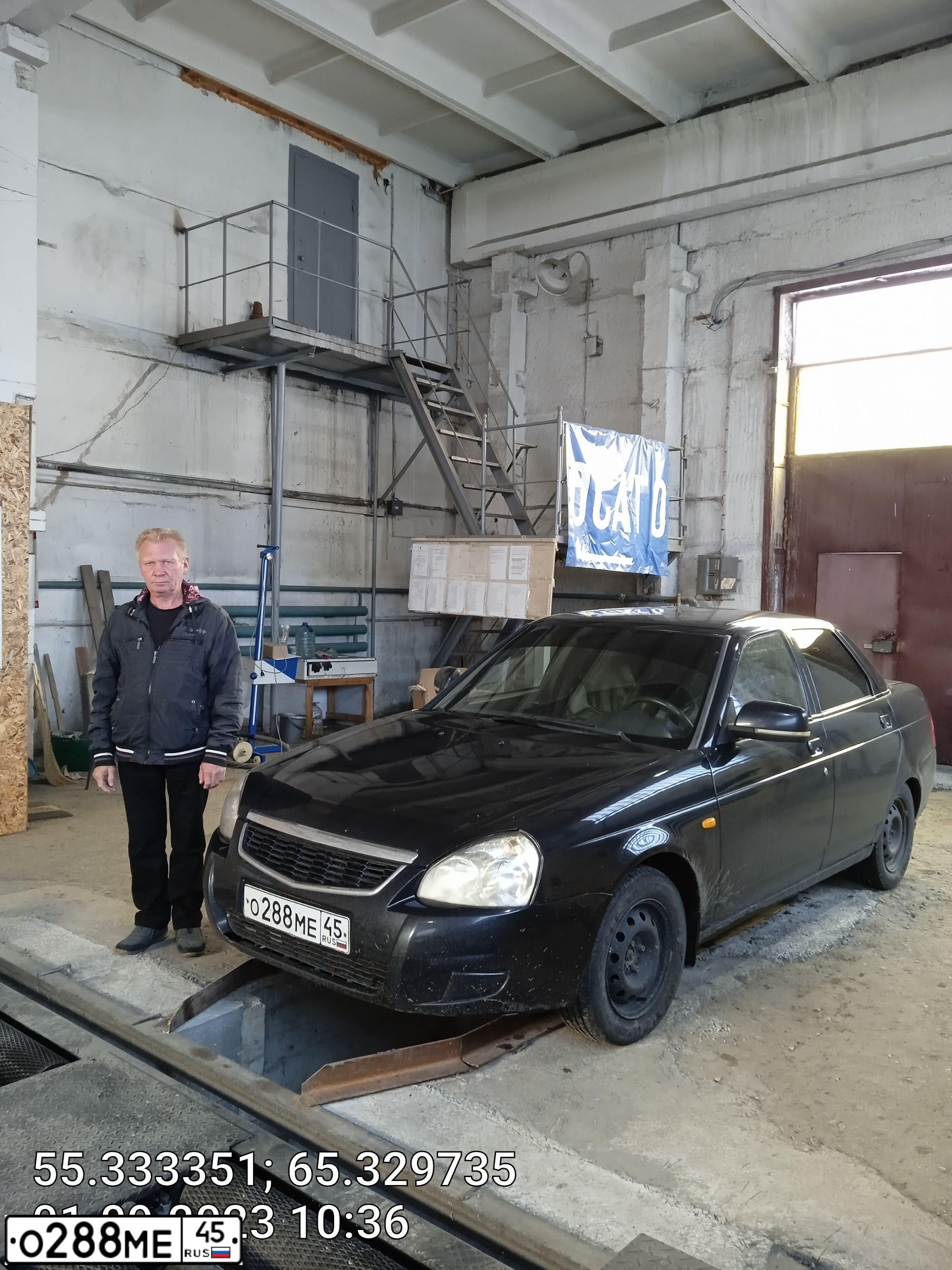 Фото автомобиля LADA 2170 PRIORA, 2008 — госномер О288МЕ45. Цвет: ГРАФИТОВЫЙ МЕТАЛЛИК