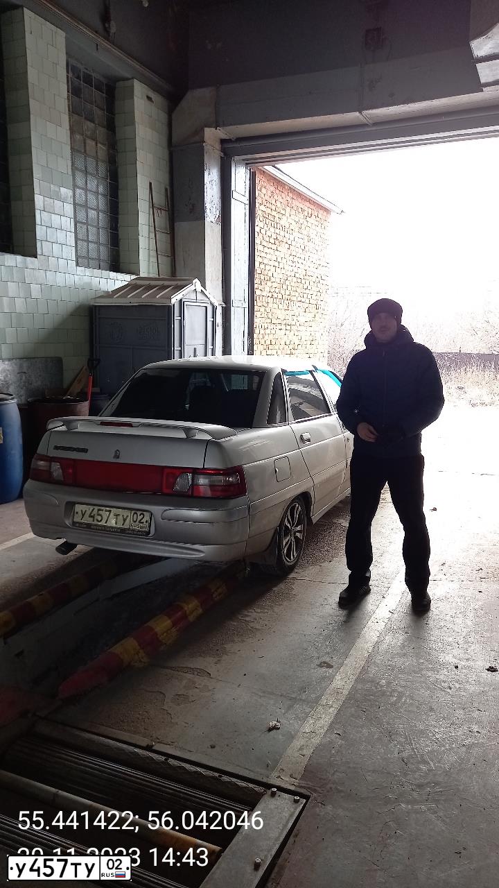 Фото автомобиля LADA 2110, 2006 — госномер У457ТУ02. Цвет: СВЕТЛО СЕРЕБРИСТЫЙ МЕТАЛЛ