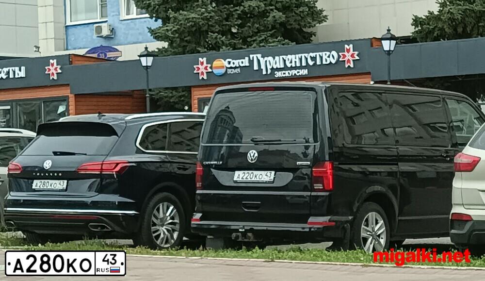 Фото автомобиля FORD MONDEO, 2004 — госномер А280КО43. Цвет: ТЕМНО-СЕРЫЙ